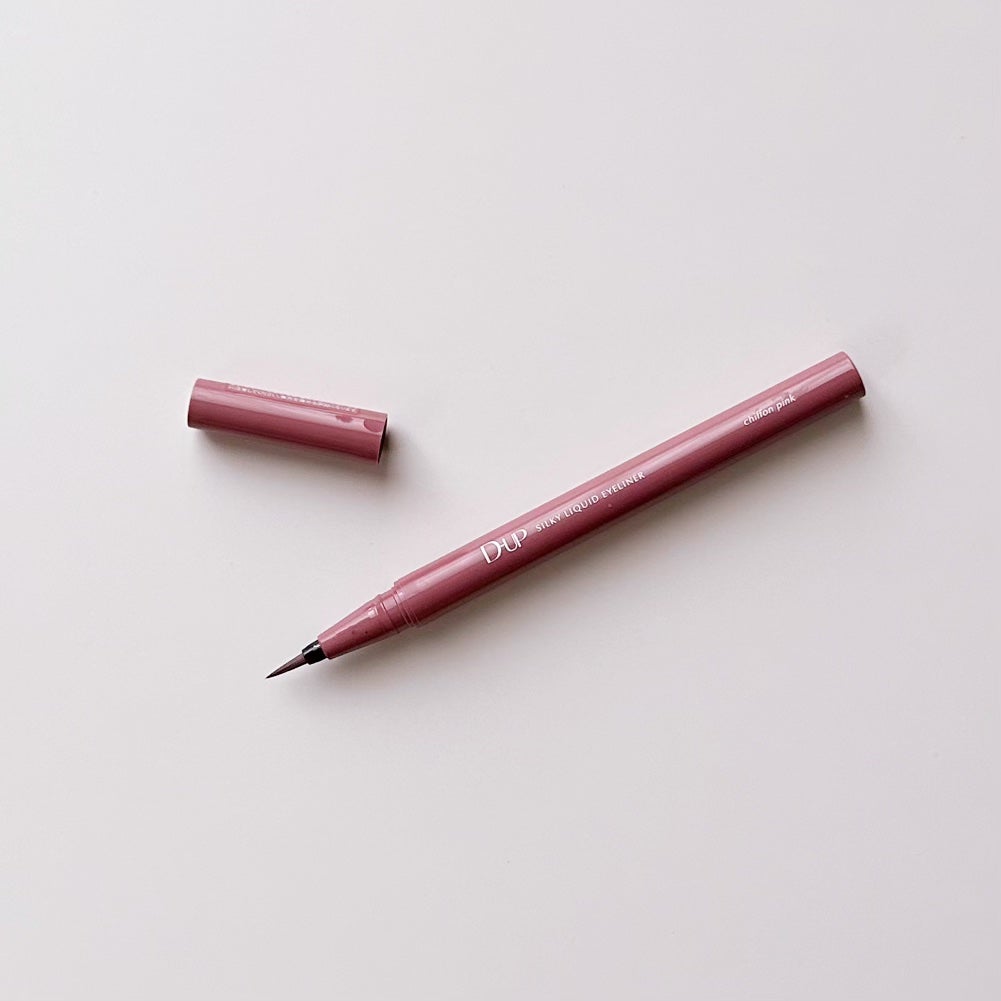 シルキーリキッドアイライナーWP/D-UP/リキッドアイライナーを使ったクチコミ(4枚目)