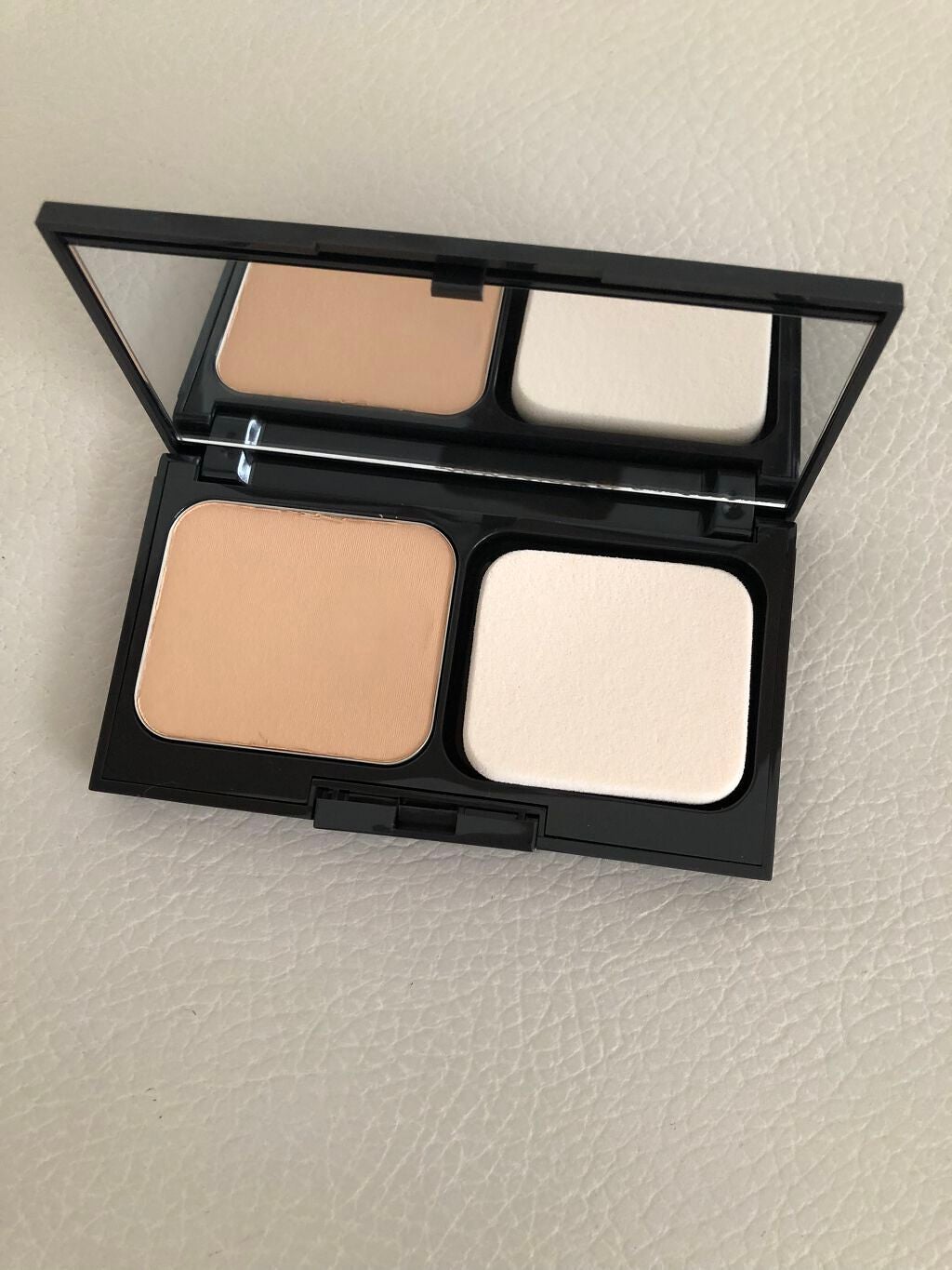 カラーステイ ロングウェア UV パウダー ファンデーション/REVLON/パウダーファンデーションを使ったクチコミ(4枚目)