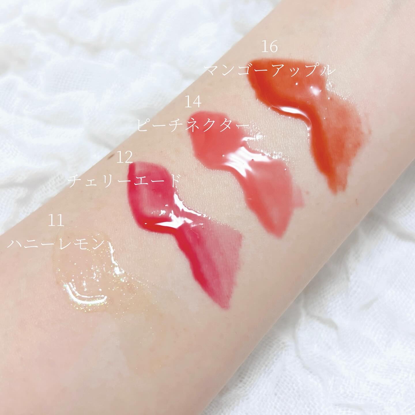 ジューシーベリープランピングリップオイル/TOCOBO/リップグロスを使ったクチコミ（2枚目）