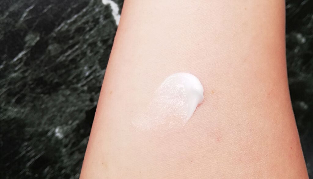 プレミアホワイト オールインワン/CANADEL/オールインワン化粧品を使ったクチコミ(3枚目)