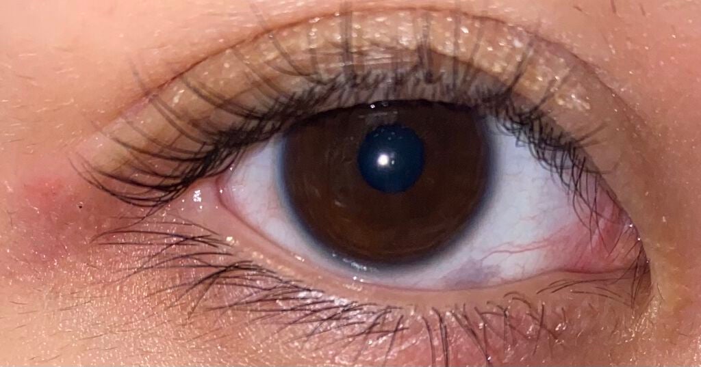 ðããð on LIPS ãã¡ãã·ã¥ã¢ã€ããŒã䜿ã£ãŠã¿ããã§ããã©ã奥äºéã®ç·ãéªéããŠå°..ãïŒ1æç®ïŒ