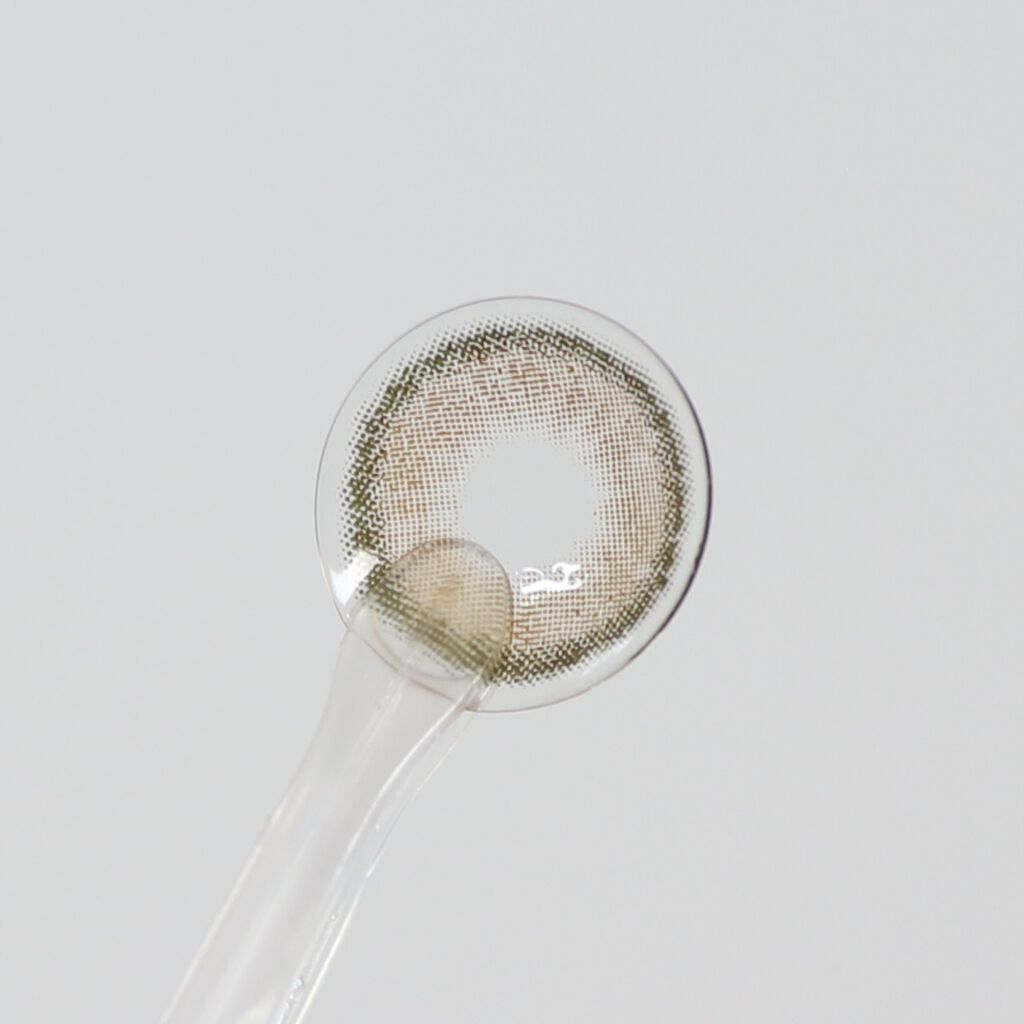 Romantea Rose/THEPIEL/カラーコンタクトレンズを使ったクチコミ（3枚目）