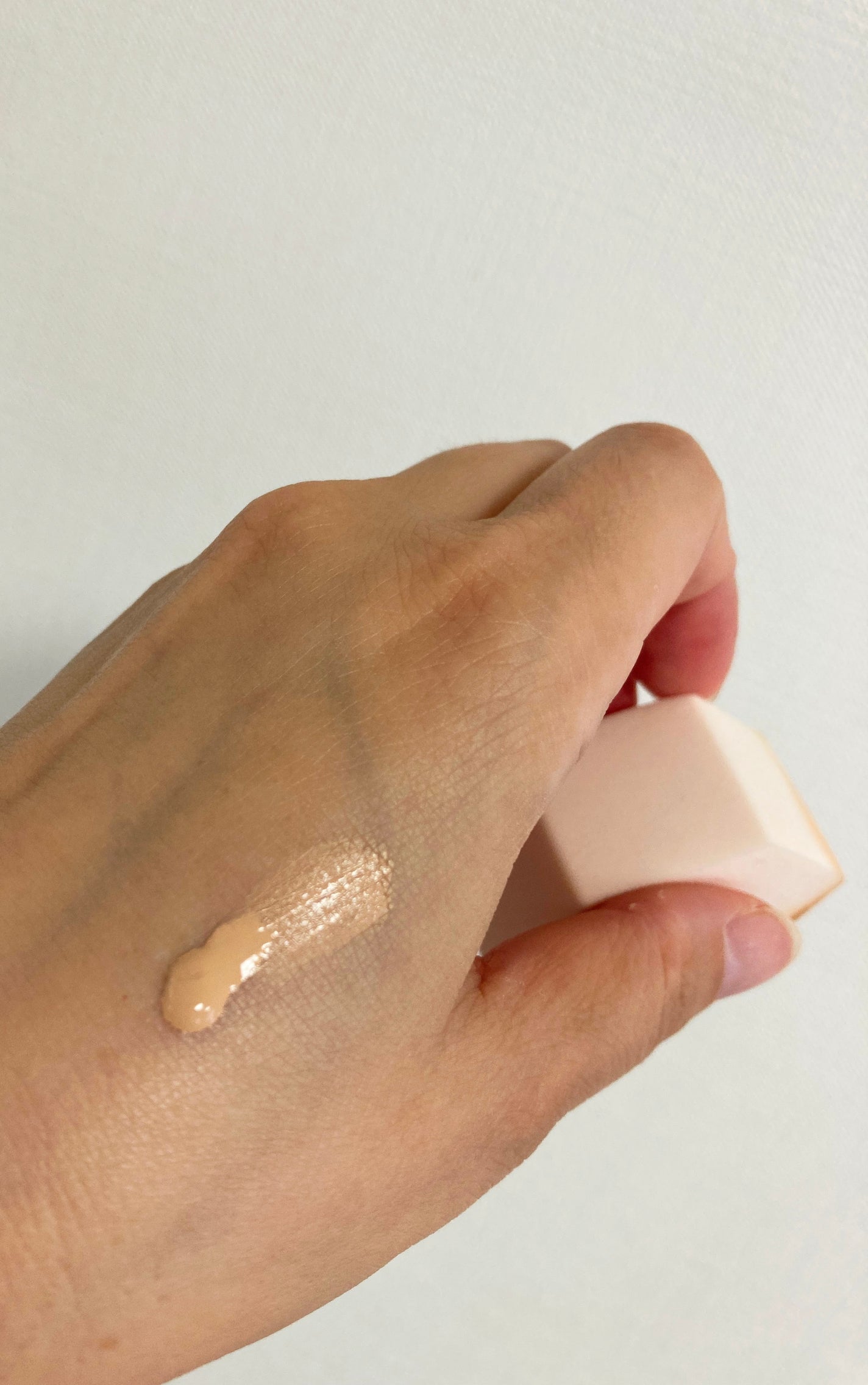 タンイドル ウルトラ ウェア リキッド/LANCOME/リキッドファンデーションを使ったクチコミ(2枚目)