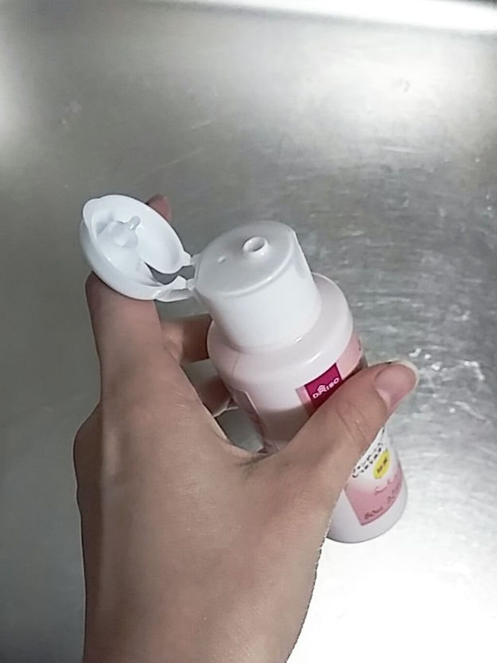 パフ・スポンジ専用洗剤/DAISO/その他化粧小物を使ったクチコミ（2枚目）