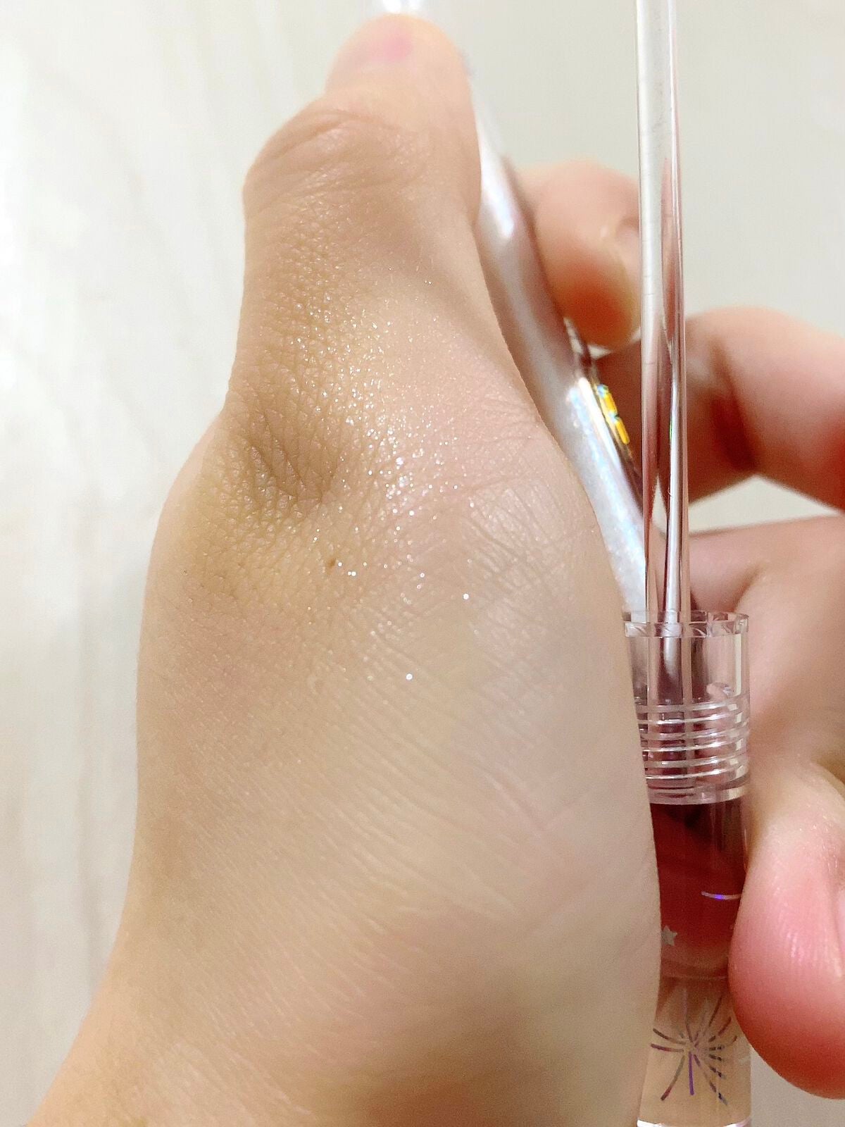 フェアリーグリッターライナー/FOCALLURE/グリッターを使ったクチコミ(4枚目)