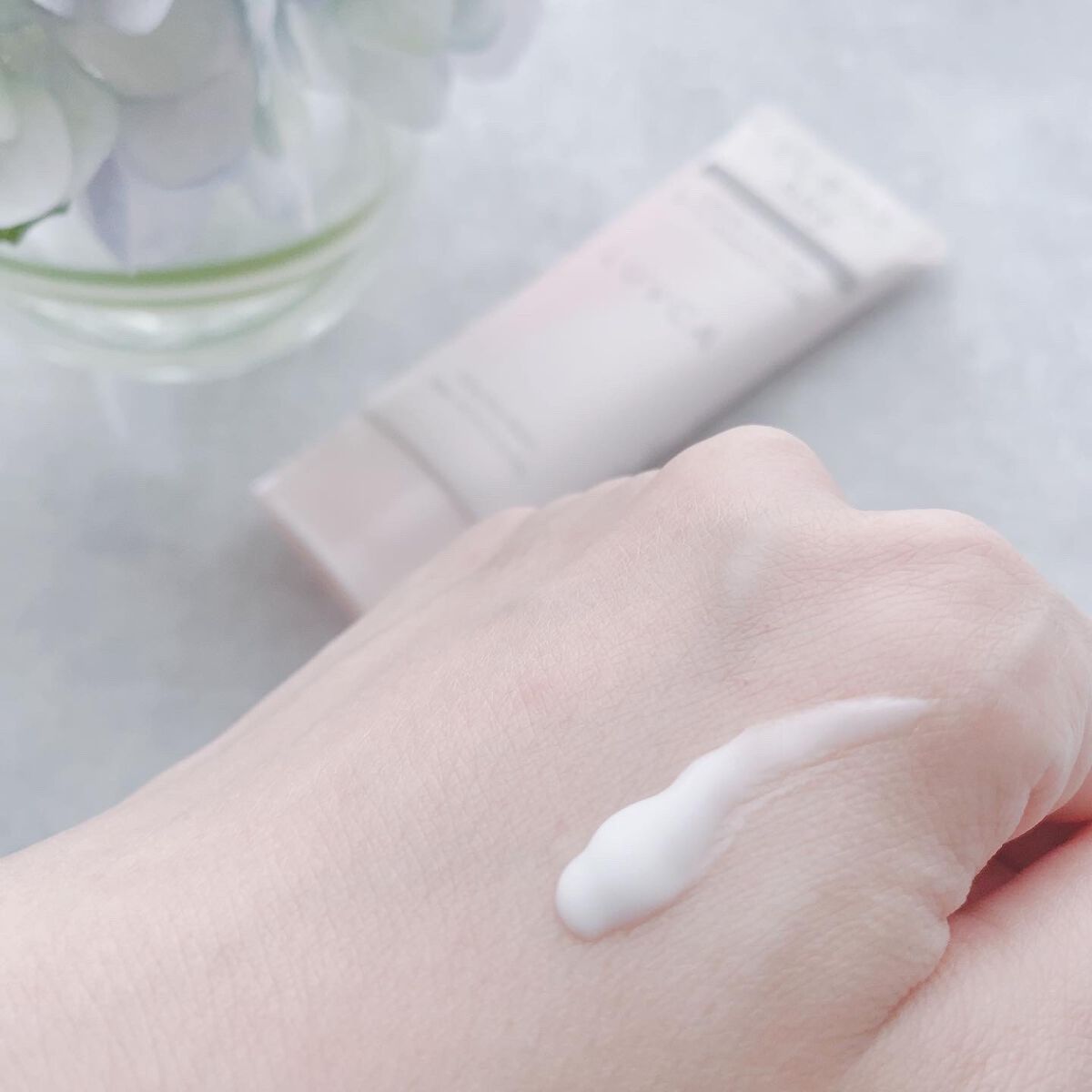 シルキーエアリーバーム/LUVCA/ヘアバームを使ったクチコミ(4枚目)