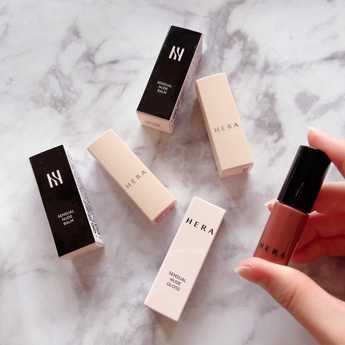 センシュアルヌードグロス/HERA/リップグロスを使ったクチコミ(7枚目)