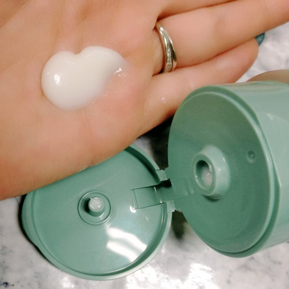 スカルプ&ボディトリートメント プレイフルエッセンス/MAISON LEXIA/頭皮トリートメントを使ったクチコミ(2枚目)