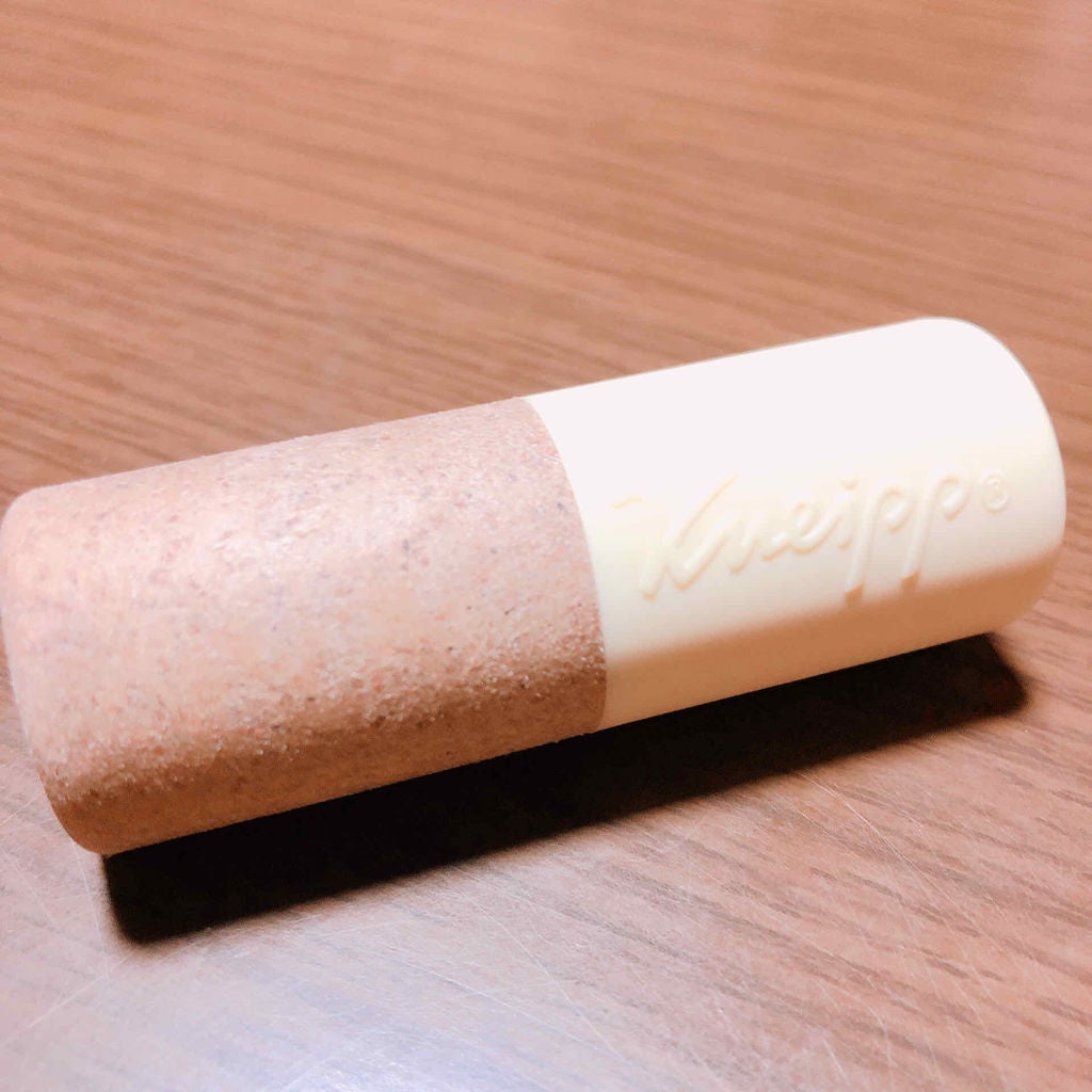 オーガニック リップバーム バニラの香り/クナイプ/リップケアを使ったクチコミ(1枚目)