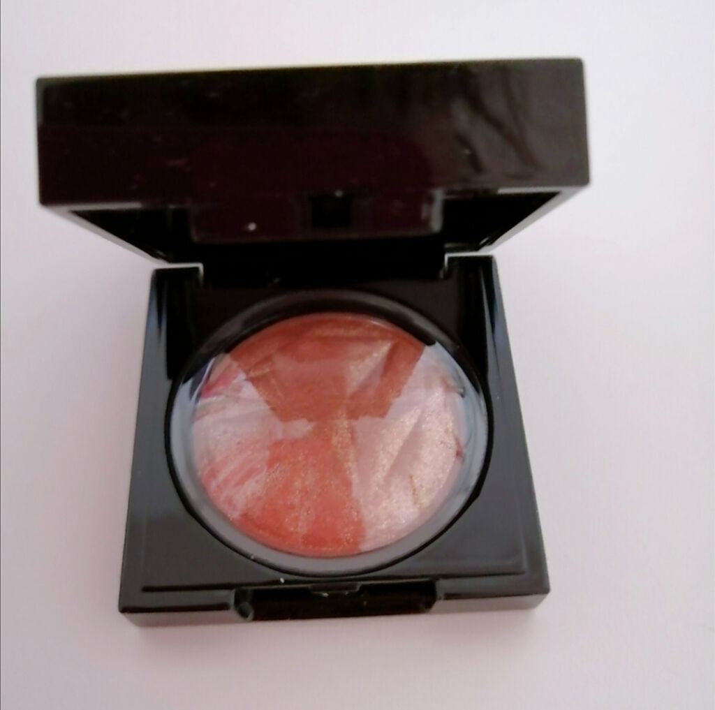 プリズム エアー シャドウ/CLIO/単色アイシャドウを使ったクチコミ(1枚目)