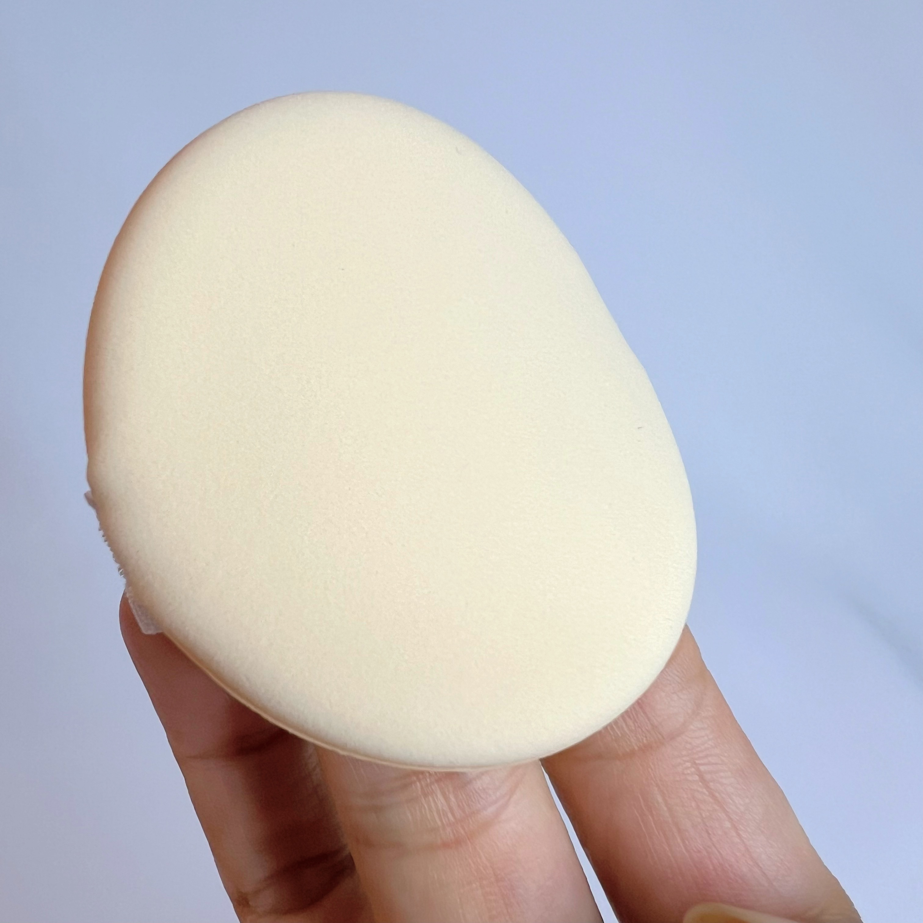 モイスチャーフィットクッション 02 ナチュラル/hadaha/クッションファンデーションを使ったクチコミ（3枚目）