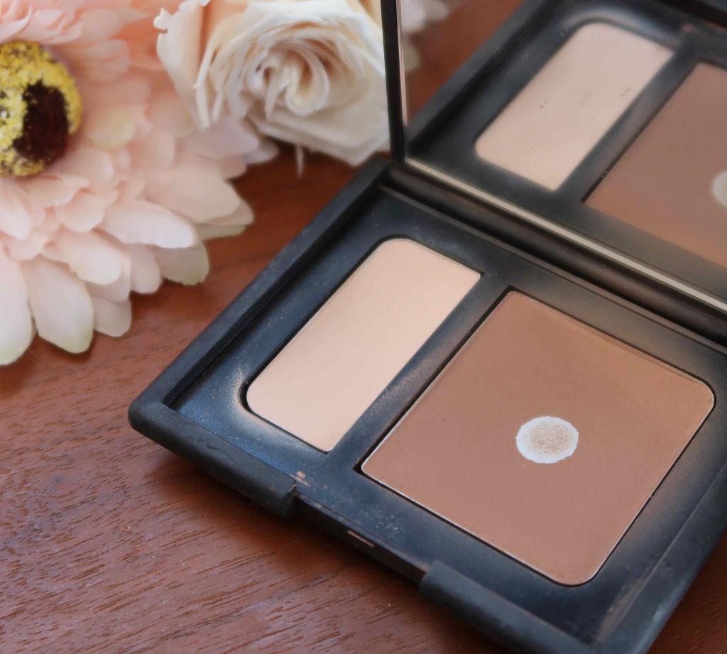 コントゥアーブラッシュ/NARS/プレストパウダーを使ったクチコミ(1枚目)