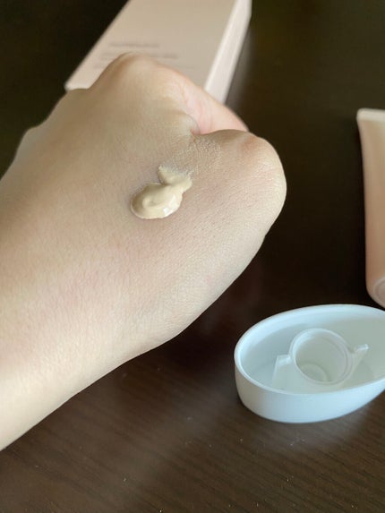 3番 ノーファンデ陶器肌トーンアップクリーム/numbuzin/化粧下地を使ったクチコミ(2枚目)