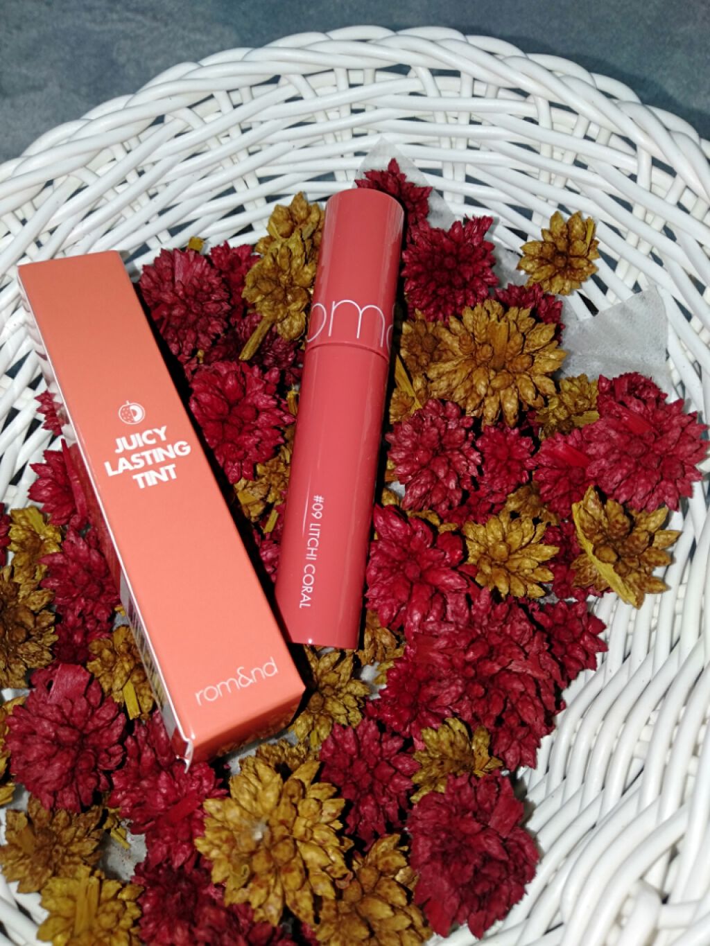 ジューシーラスティングティント/rom&nd/リップティントを使ったクチコミ（2枚目）