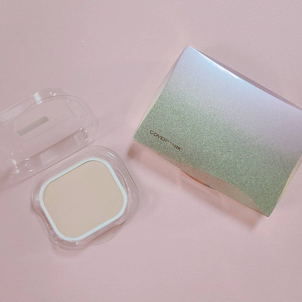 シルキー フィット/COVERMARK/パウダーファンデーションを使ったクチコミ(2枚目)
