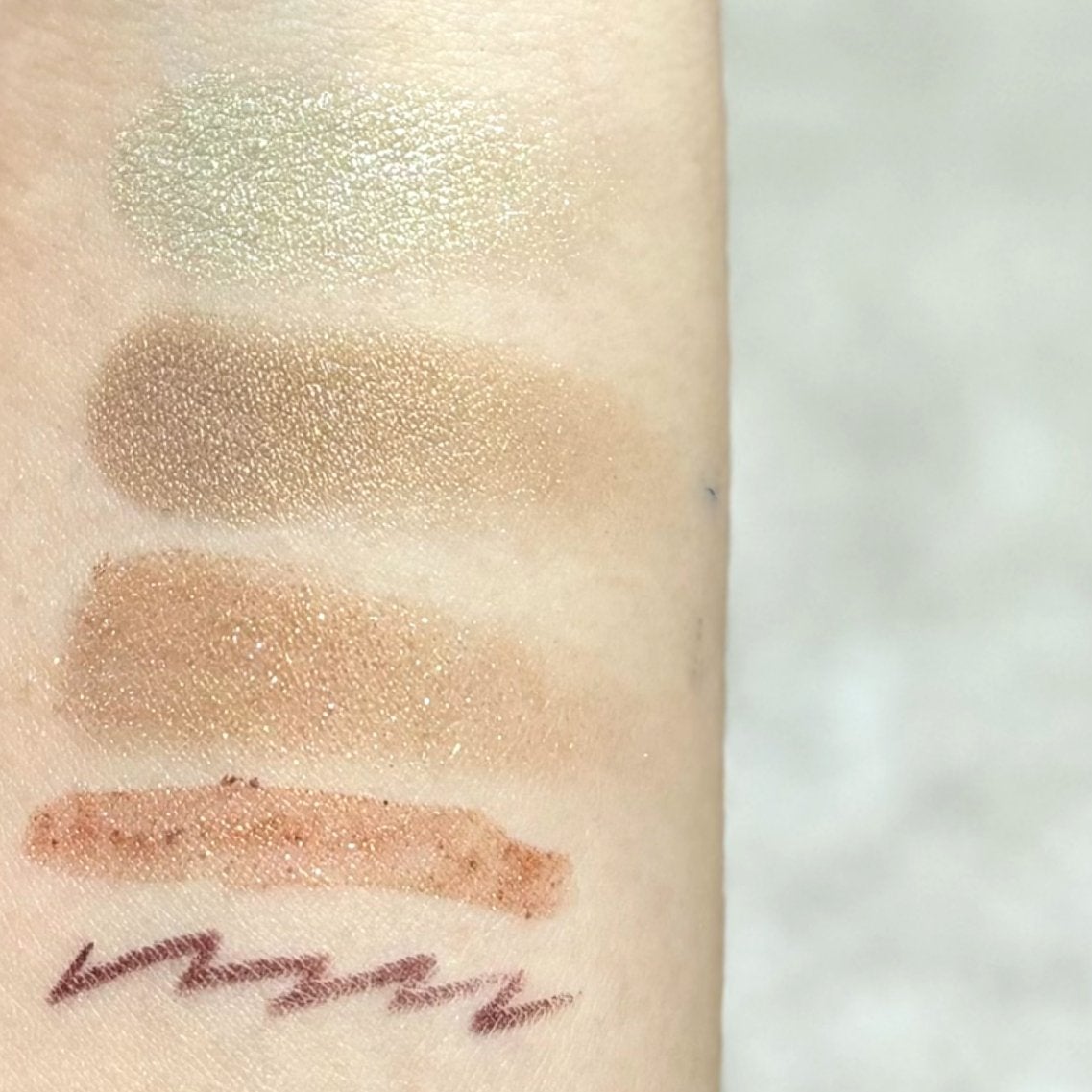 リュクスアイシャドウ/BOBBI BROWN/単色アイシャドウを使ったクチコミ(2枚目)