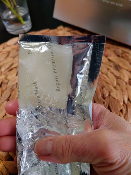 リソウ リペアプレミアムマスク/リソウコーポレーション/シートマスク・パックを使ったクチコミ(4枚目)