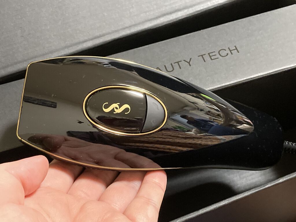 スムーズスキン pure fit ブラック/スムーズスキン/家庭用脱毛器を使ったクチコミ（1枚目）