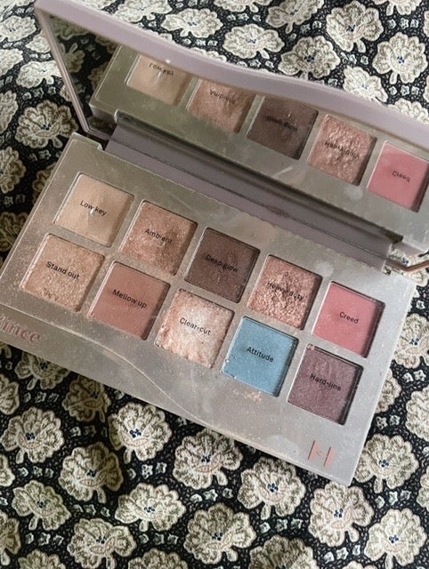 ニューデップスアイシャドウパレット/hince/アイシャドウパレットを使ったクチコミ(2枚目)