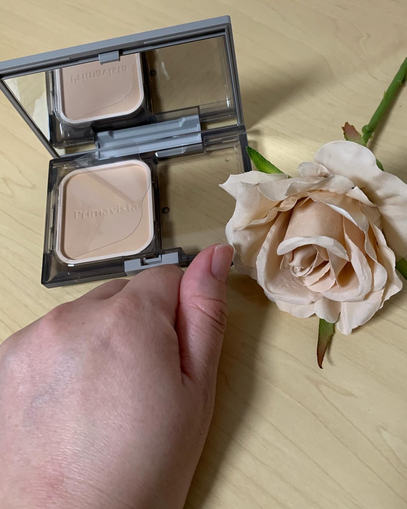 プリマヴィスタ ブライトチャージ パウダー/プリマヴィスタ/パウダーファンデーションを使ったクチコミ(4枚目)