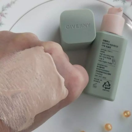 ジヴェルニー 密着カバーファンデーション/GIVERNY/リキッドファンデーションを使ったクチコミ(1枚目)