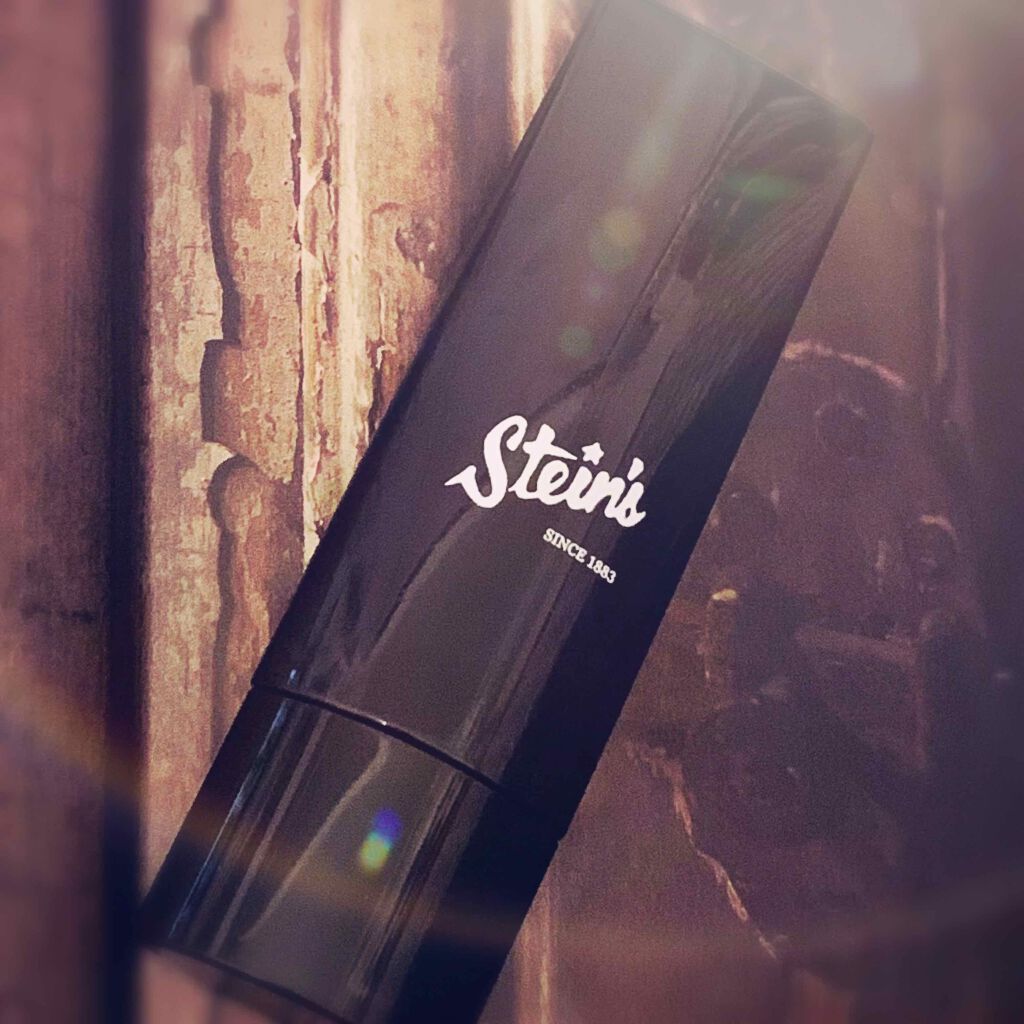 #シーヴァ
#スタインズ #美容液リキッドファンデ
#スタインズステージリキッド
レポートします〜

サッとひと塗りで、
自然なハリとツヤ感で
シワや毛穴を厚づきにならず自然にカバー！
４Kや８Kなどの #高画質撮影 用に開発した
超微粒子