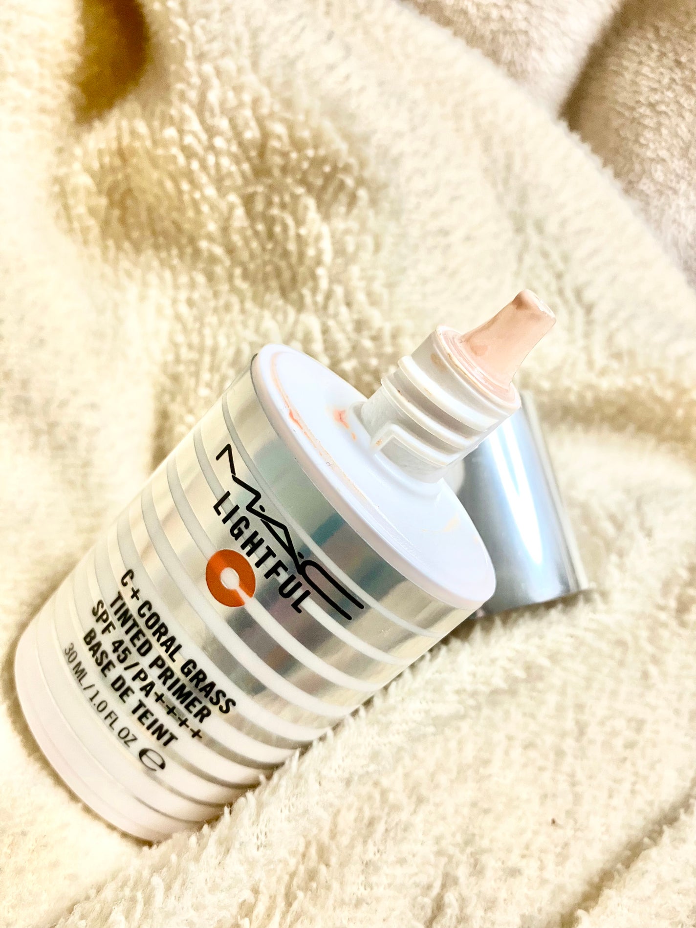 ライトフル C+ティンティッド プライマーSPF45(PA++++)/M・A・C/化粧下地を使ったクチコミ(2枚目)