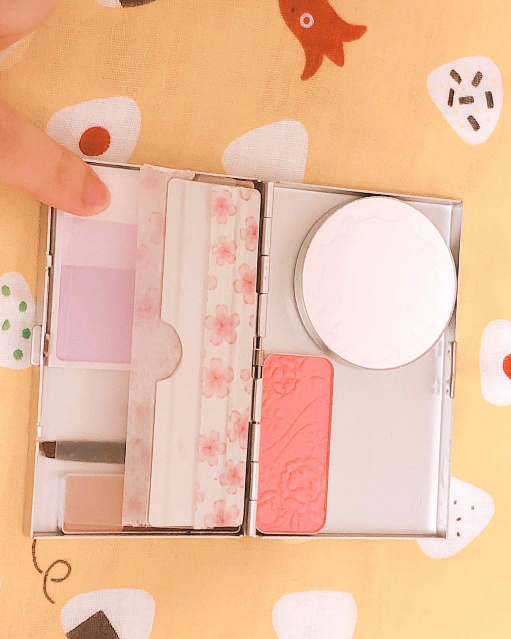 デザイニングアイブロウN/KATE/パウダーアイブロウを使ったクチコミ（2枚目）