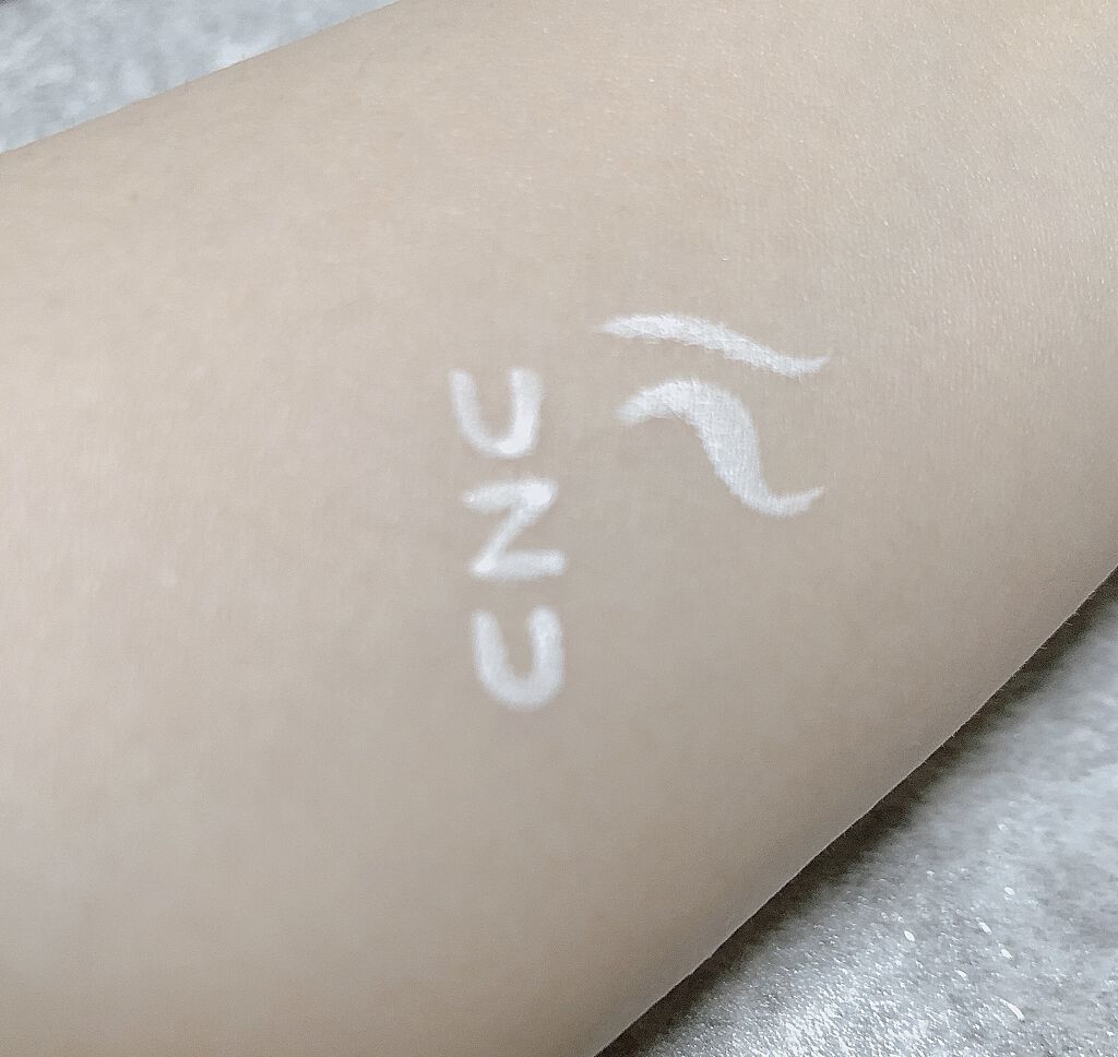 EYE OPENING LINER/UZU BY FLOWFUSHI/リキッドアイライナーを使ったクチコミ（2枚目）