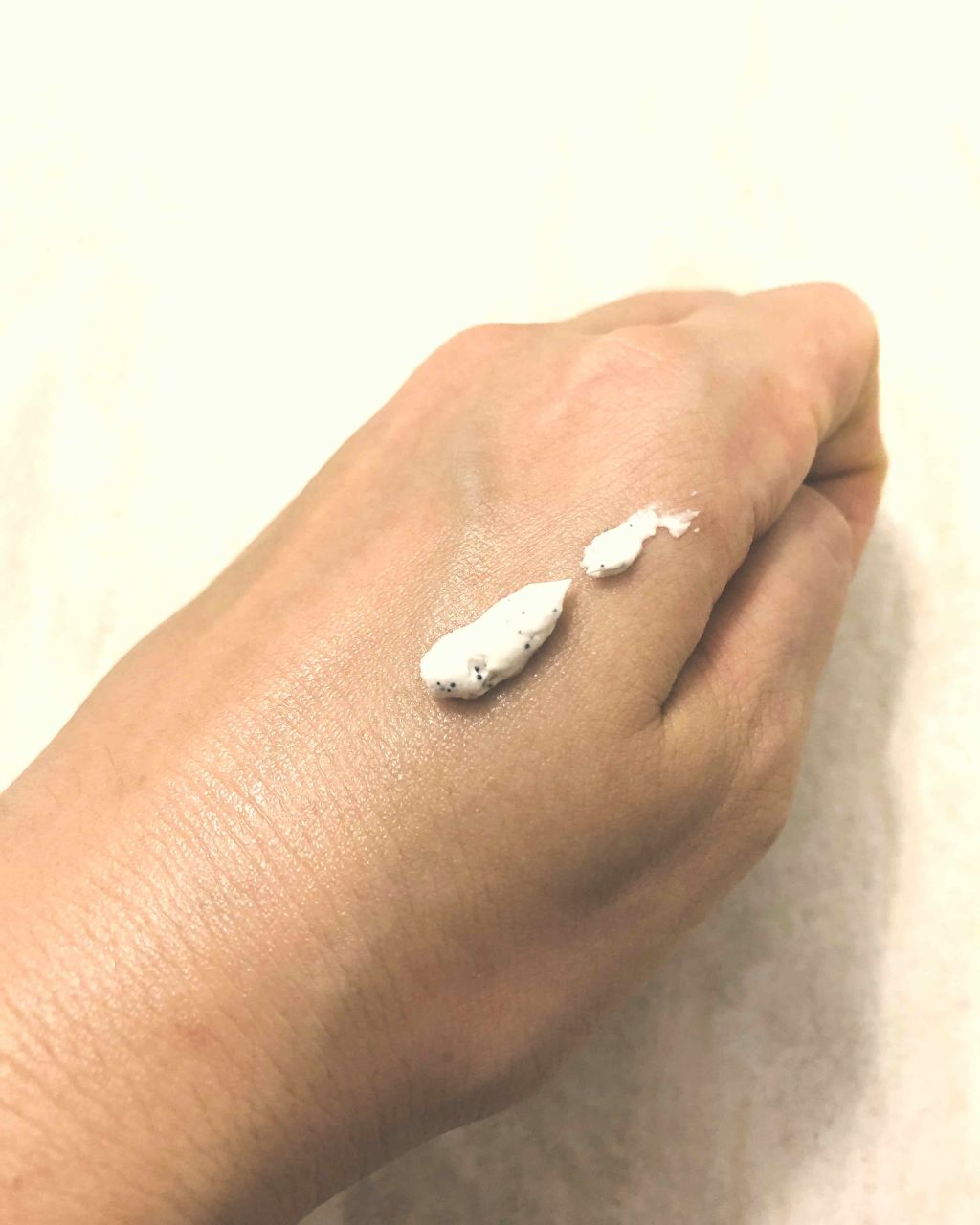 ティーツリー 3-IN-1 ウォッシュ.スクラブ.マスク/THE BODY SHOP/洗顔フォームを使ったクチコミ(2枚目)