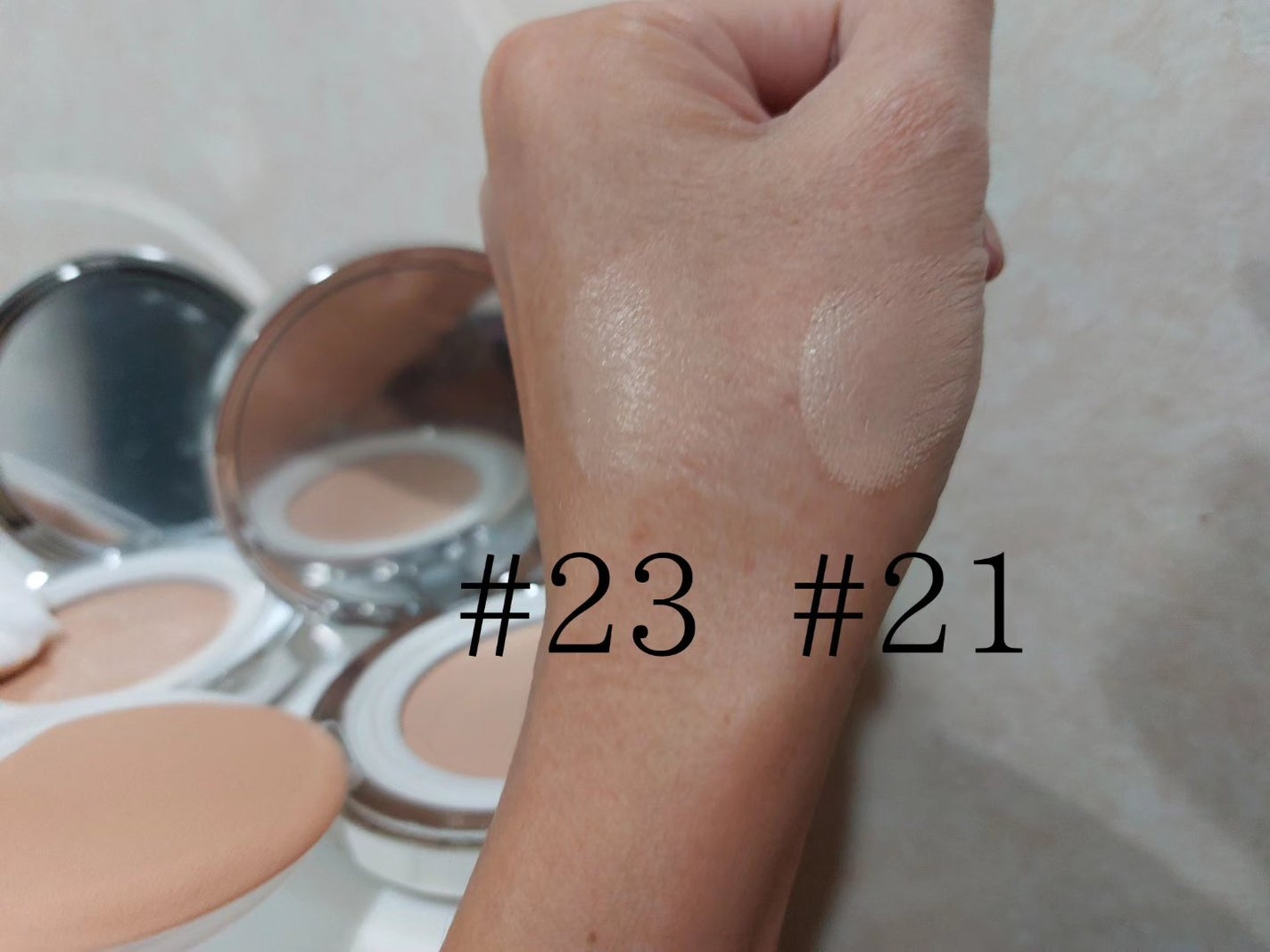 グリーミングテンションパクト/2aN/クリーム・エマルジョンファンデーションを使ったクチコミ(3枚目)