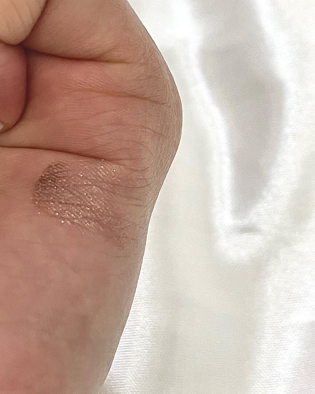 シングルカラーアイシャドウ/CEZANNE/単色アイシャドウを使ったクチコミ(4枚目)