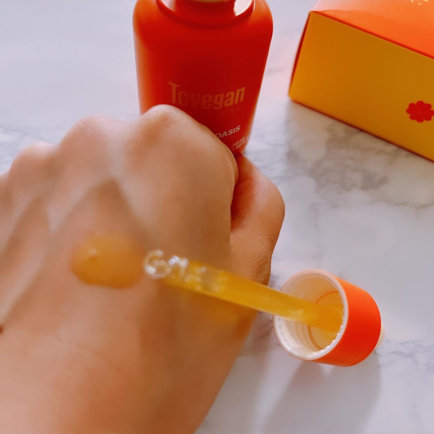 カラーフードシリーズオレンジオアシスセラム/Tovegan/美容液を使ったクチコミ(3枚目)