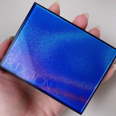 ホリデー アディクション “イリディセント ユーフォリア” EYESHADOW PALLETE L/ADDICTION/メイクアップキットの画像