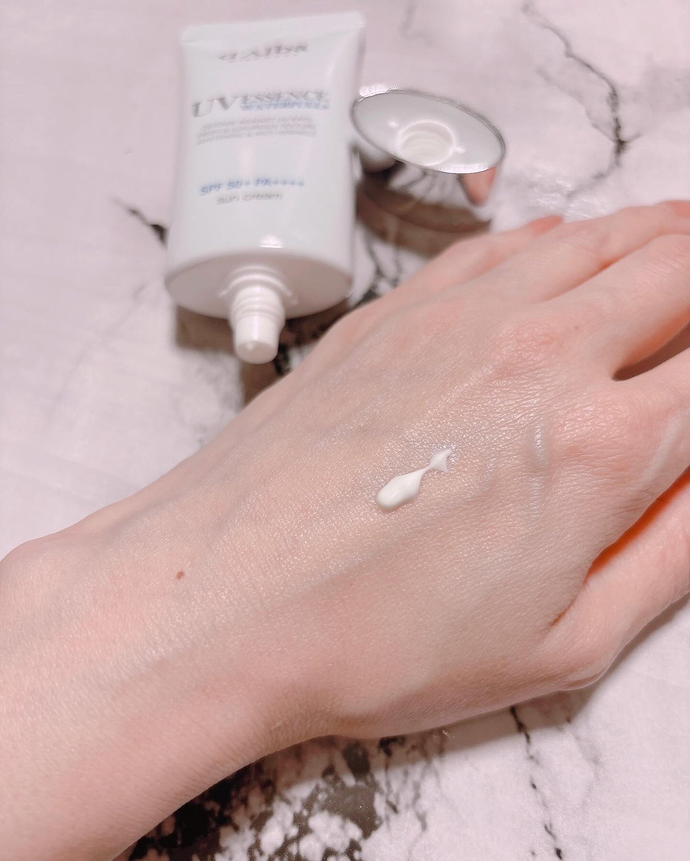 cherry on LIPS ãðððLOFTã§ã倧人æ°ã®æ¥çŒãæ¢ãïŒã€ã䜿ã£ãŠã¿ãŸãããã©ã¡..ãïŒ6æç®ïŒ