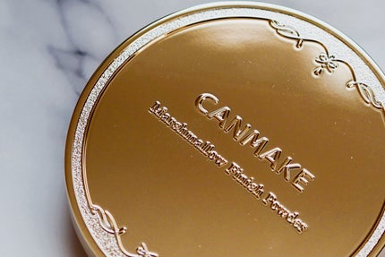 マシュマロフィニッシュパウダー ~Abloom~/キャンメイク/プレストパウダーを使ったクチコミ(2枚目)