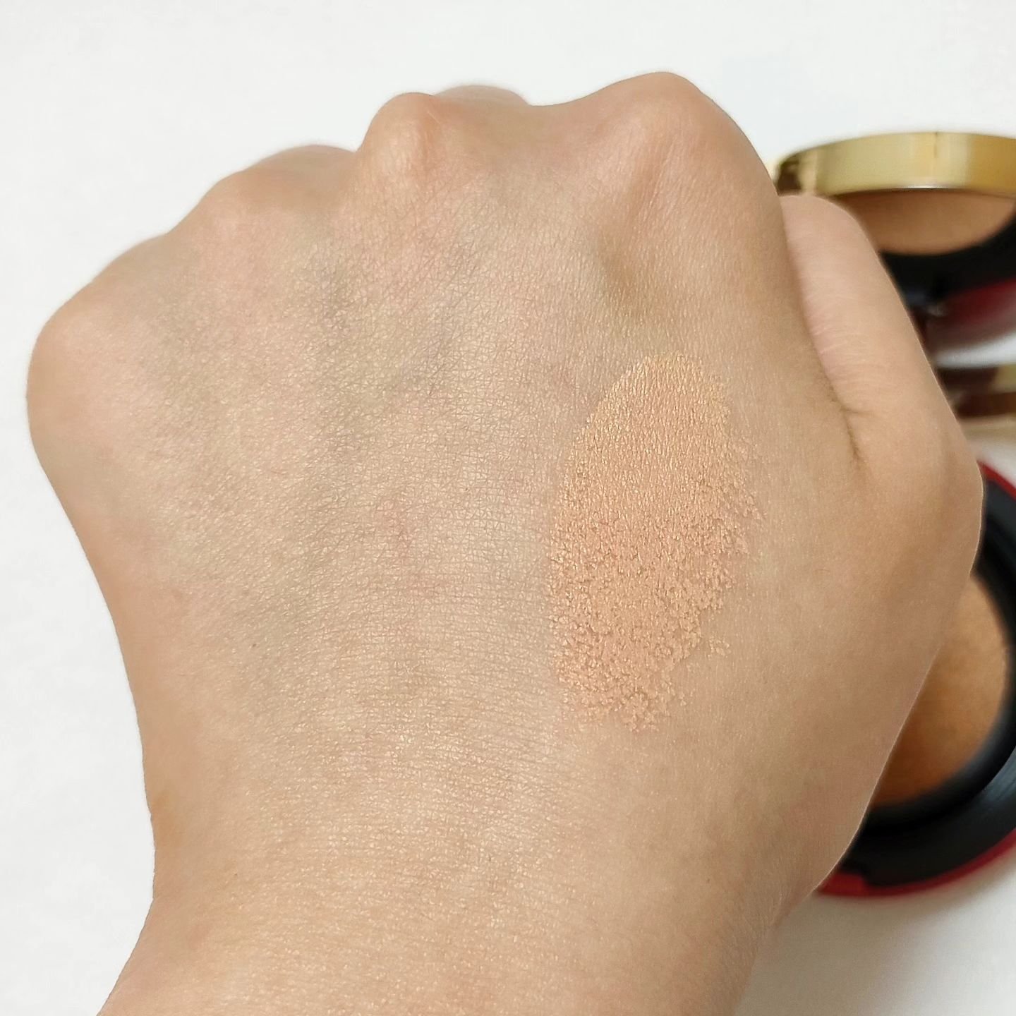 Aluce luce Plus クッションファンデーション/Aluce luce/クッションファンデーションを使ったクチコミ（3枚目）