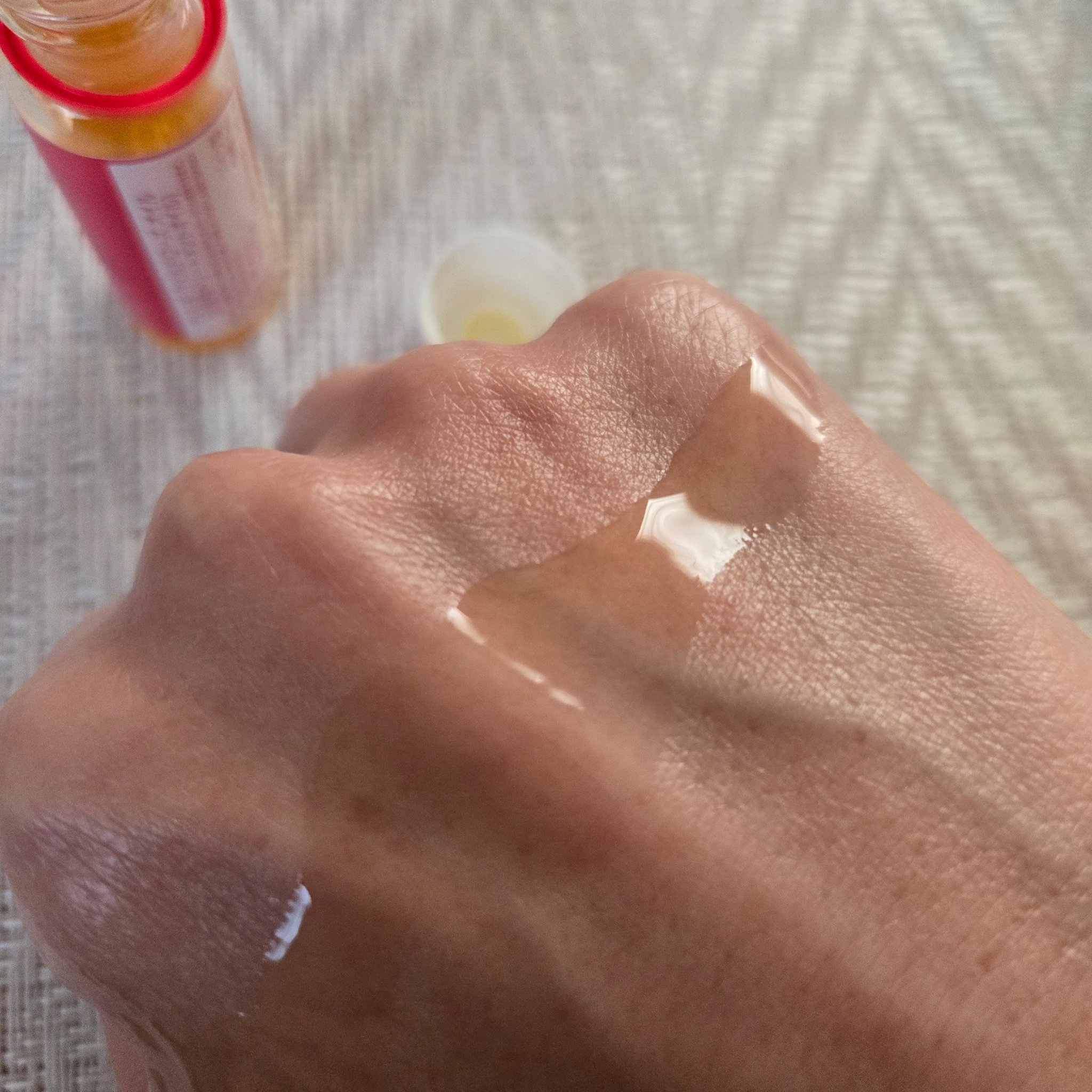 ワイルドローズオイル/WELEDA/ボディオイルを使ったクチコミ（2枚目）