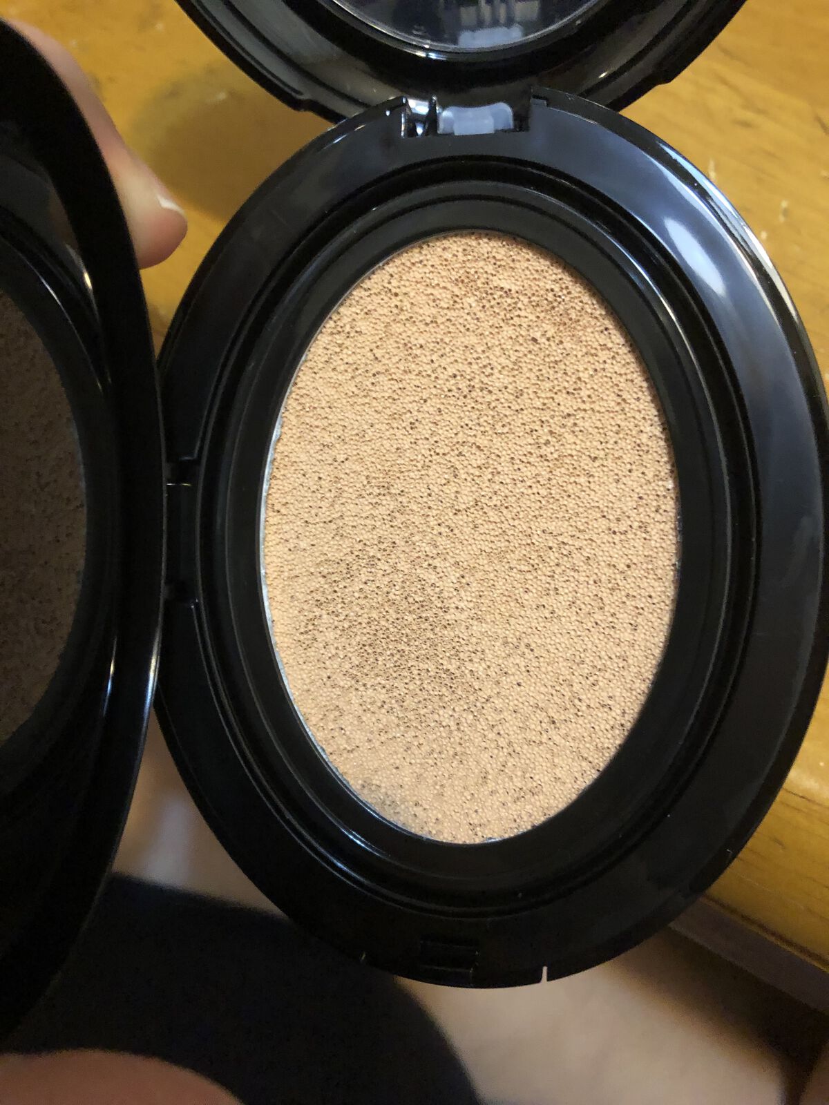 マスクフィットクッション/TIRTIR(ティルティル)/クッションファンデーションを使ったクチコミ（2枚目）