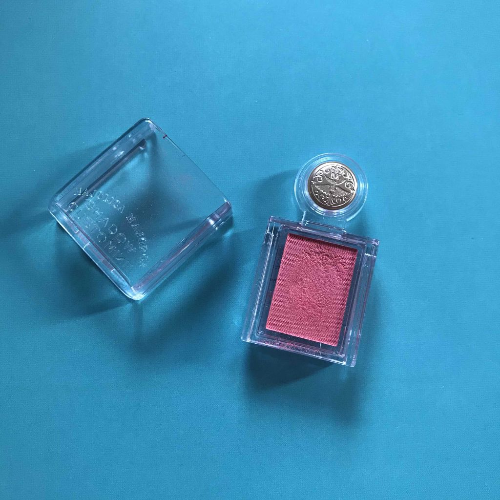 シャドーカスタマイズ/MAJOLICA MAJORCA/単色アイシャドウを使ったクチコミ(2枚目)