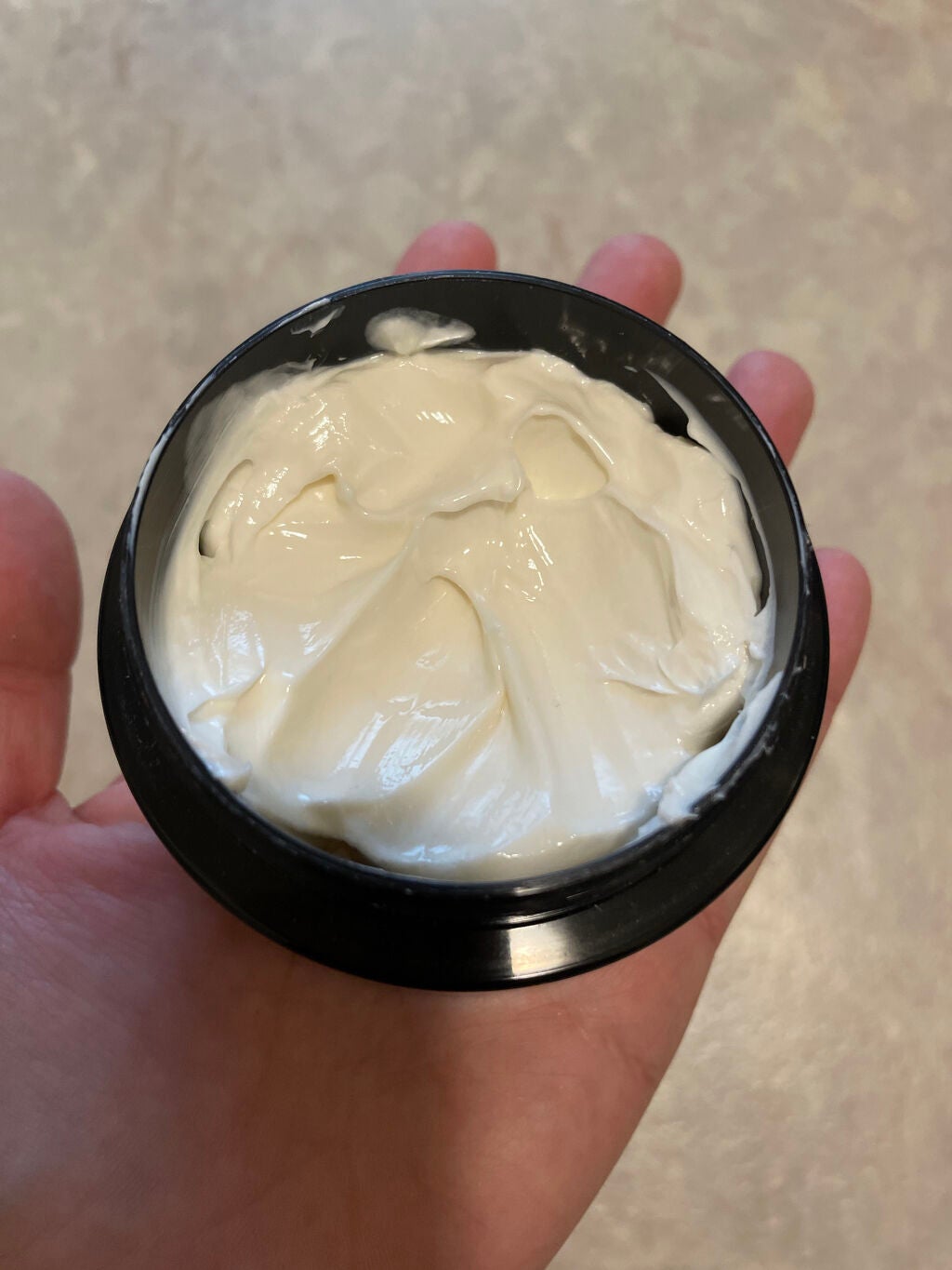 エムプラス オセロハードワックス200g(専用ケース付き)/エムプラス/ヘアワックス・クリームを使ったクチコミ(2枚目)