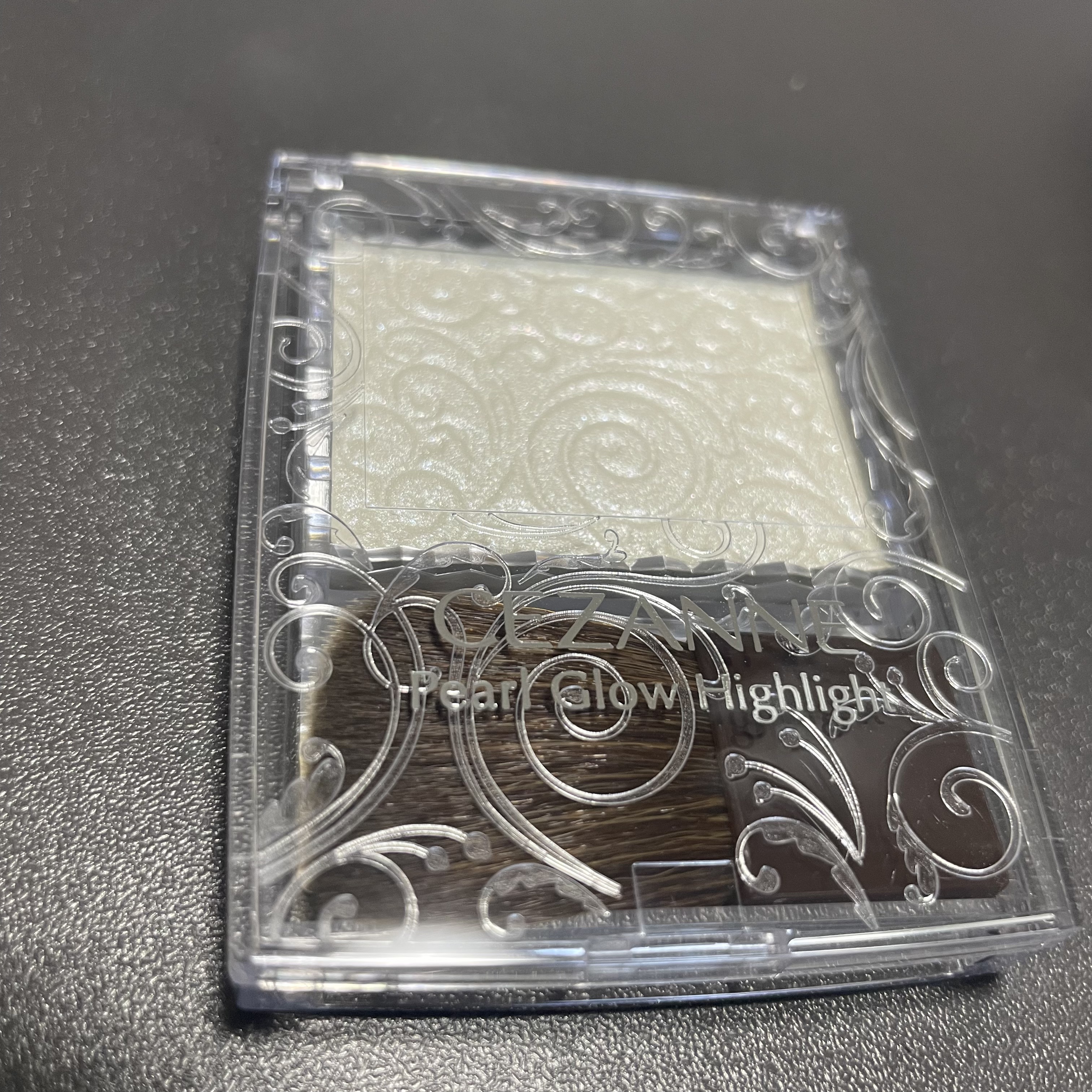 パールグロウハイライト/CEZANNE/パウダーハイライトを使ったクチコミ（1枚目）