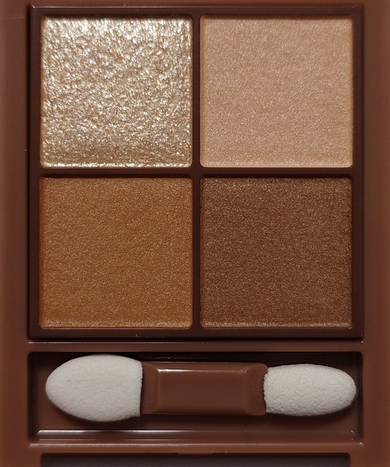 ビタートーンアイシャドウ/CEZANNE/パウダーアイシャドウを使ったクチコミ(2枚目)