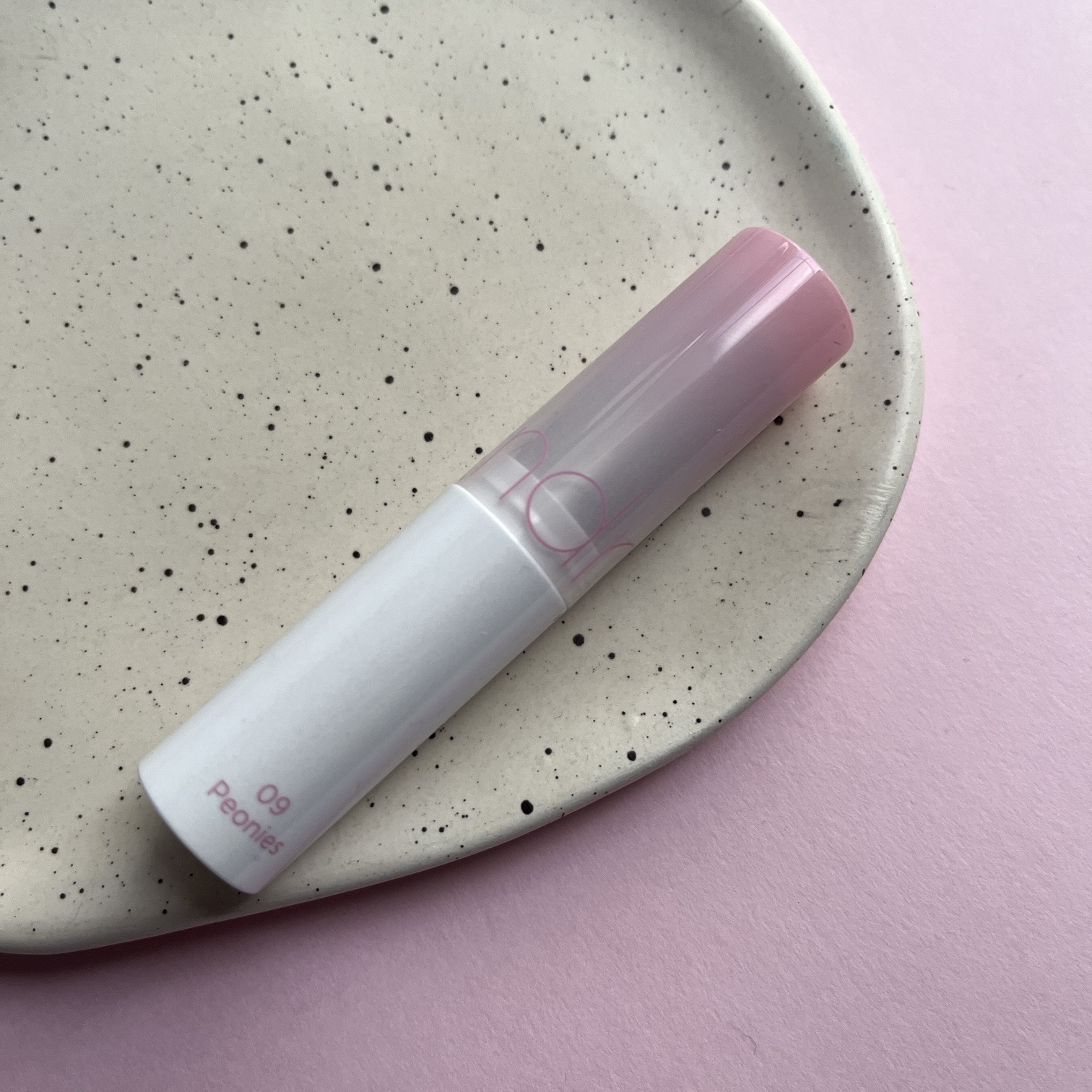 グラスティングメルティングバーム/rom&nd/リップバームを使ったクチコミ（2枚目）