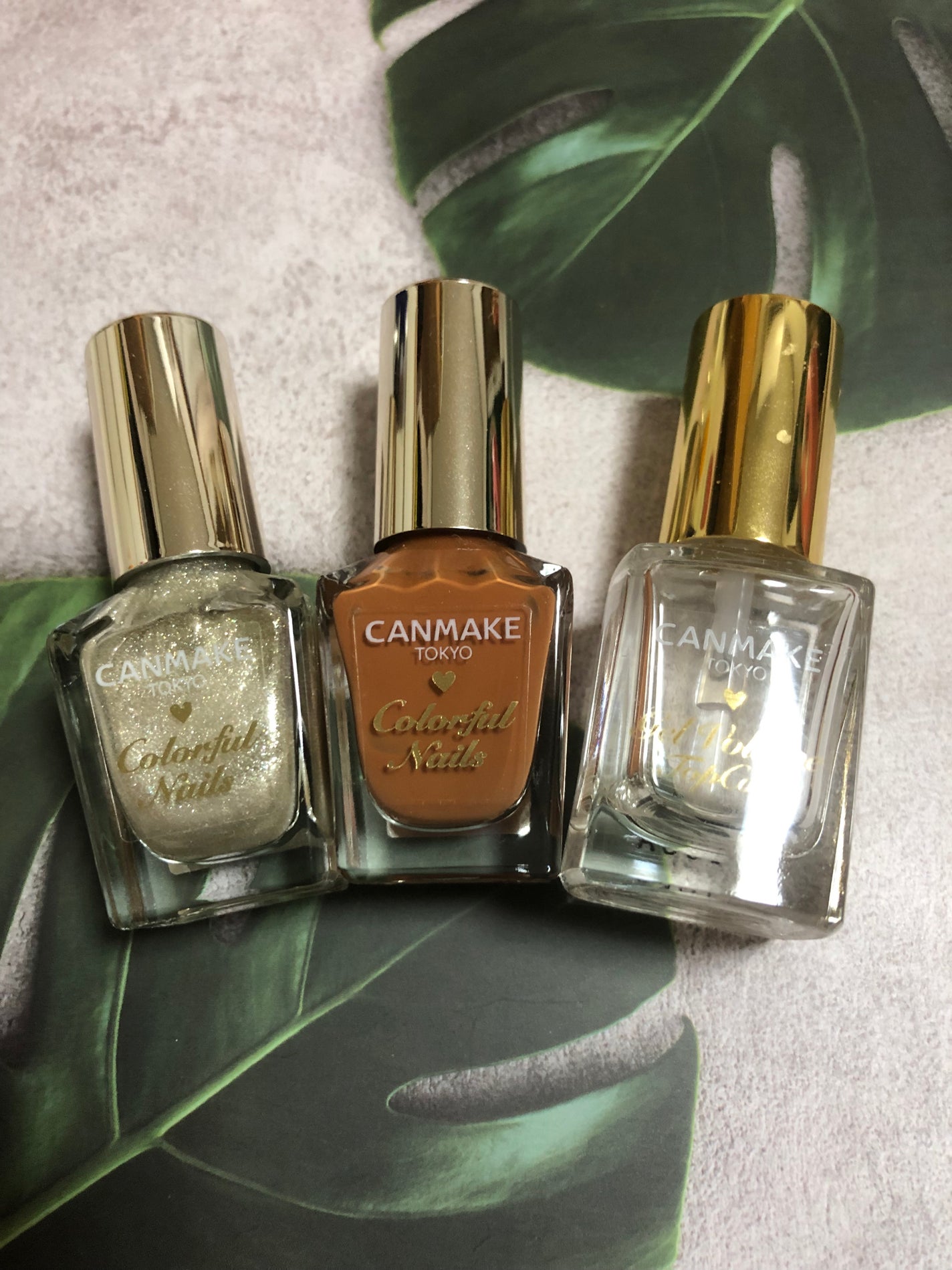 カラフルネイルズ/キャンメイク/マニキュアを使ったクチコミ(6枚目)