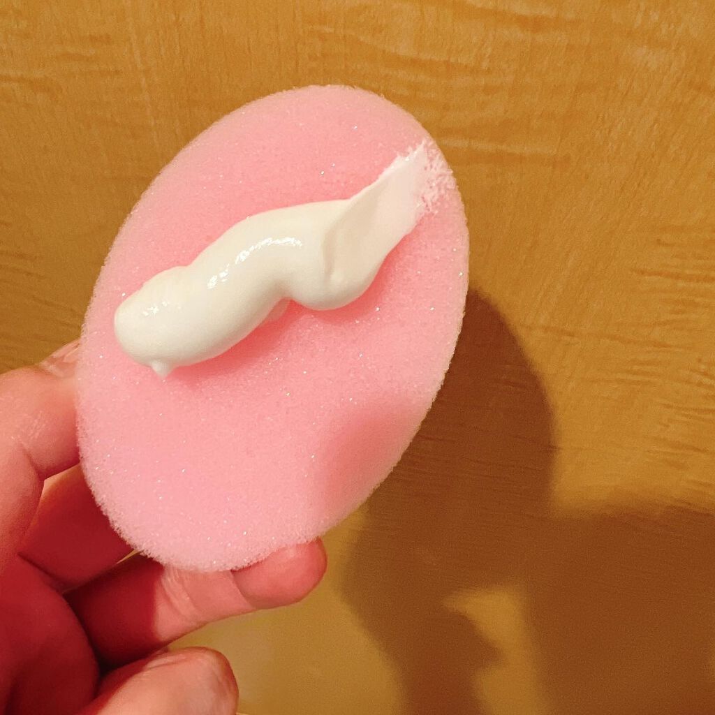 Veet ヴィート PURE バスタイム除毛クリーム しっかり除毛のクチコミ「【ヴィート除毛クリーム敏感肌用】を使ってみました。

ムダ毛が気になるお年頃の娘も早速使ってみ.....」（3枚目）