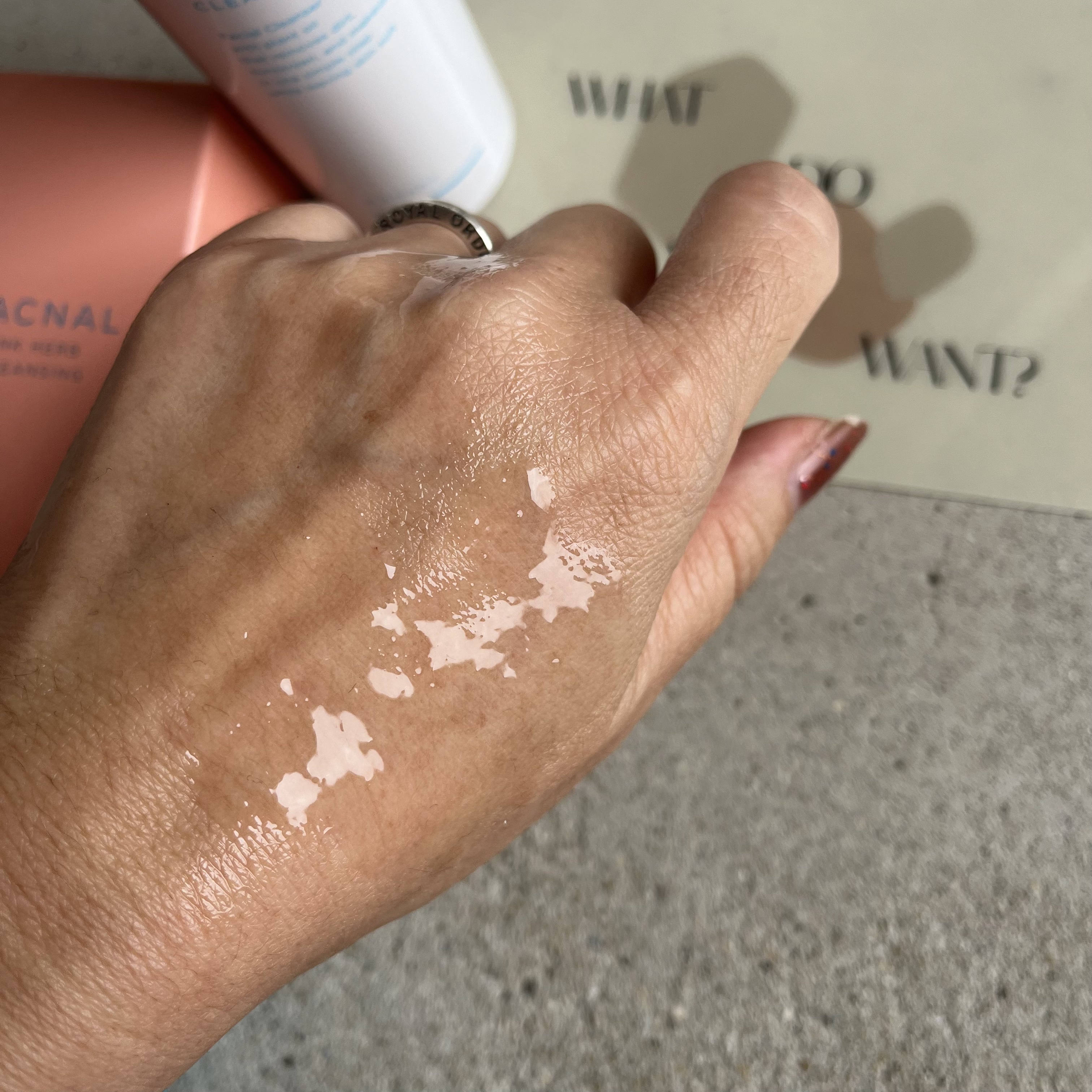 ピンクハーブクレンジング/ACNAL/オイルクレンジングを使ったクチコミ（2枚目）