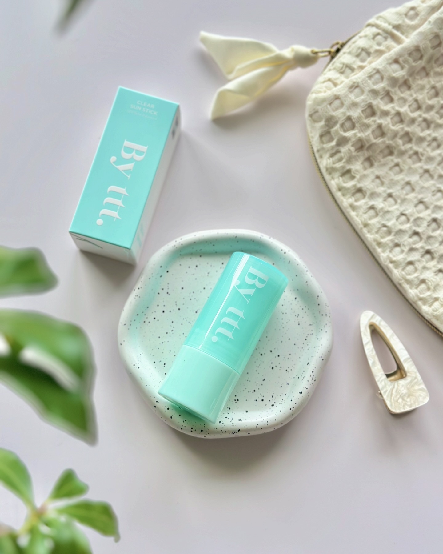 クリアサンスティック/By ttt./日焼け止めスティックを使ったクチコミ（2枚目）