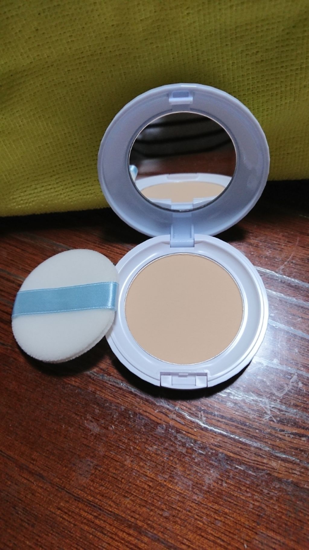 毛穴パテ職人 ひんやりミネラルBBパウダー/毛穴パテ職人/プレストパウダーを使ったクチコミ(2枚目)