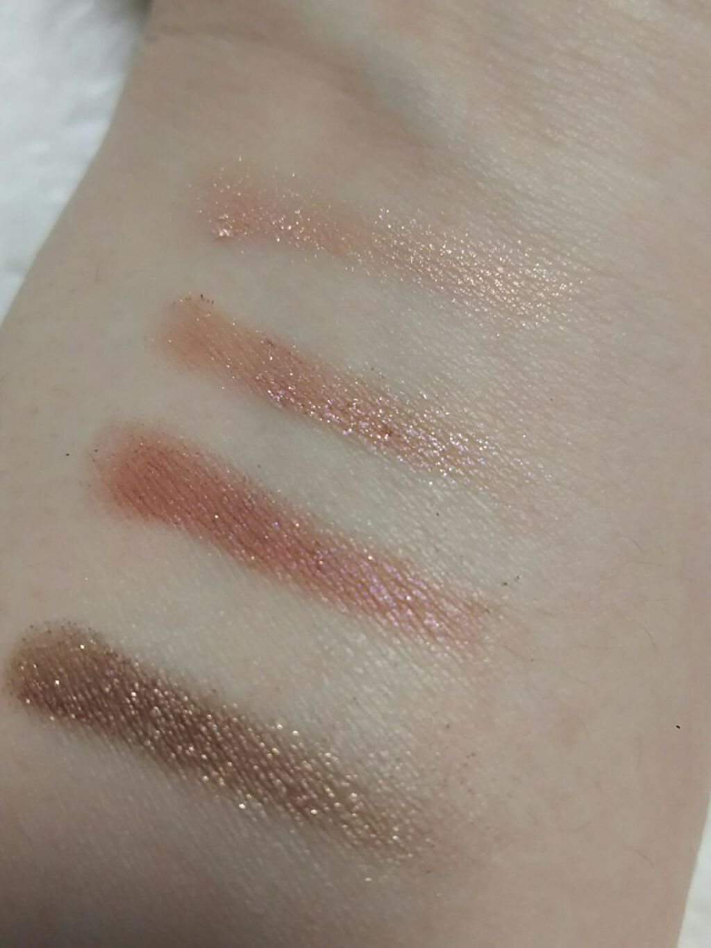 フラロッソ インテンソ アイシャドウ/アスタリフト/アイシャドウパレットを使ったクチコミ(5枚目)